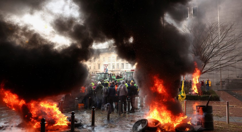 ევროპაში ფერმერთა მასობრივი პროტესტია