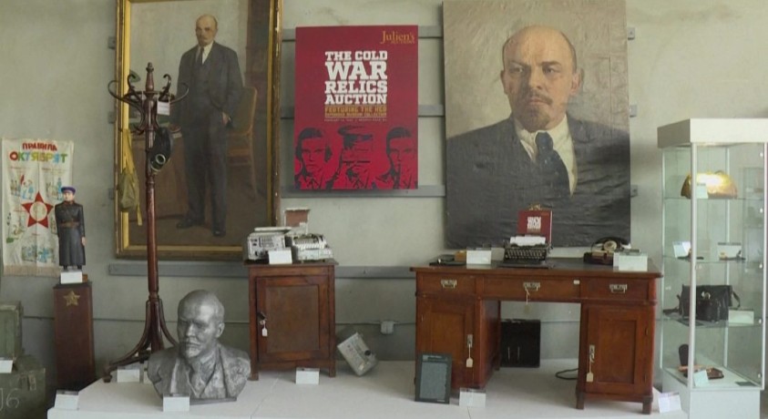 ცივი ომის დროინდელი საბჭოთა ჯაშუშების ნივთები აუქციონზე გაიყიდება