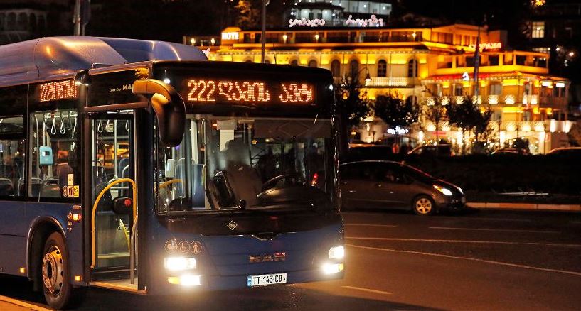 ღამე ტრანსპორტის გარეშე