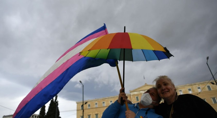 საბერძნეთი პირველი მართლმადიდებლური ქვეყანაა, სადაც ერთნაირსქესიანთა სამოქალაქო ქორწინება დაკანონდა