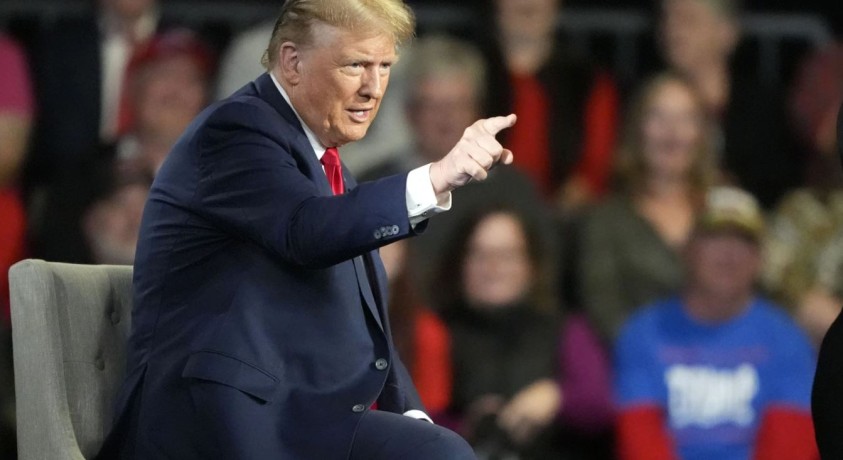 ტრამპი საკუთარ თავს კვლავ ალექსეი ნავალნის ადარებს  ‌