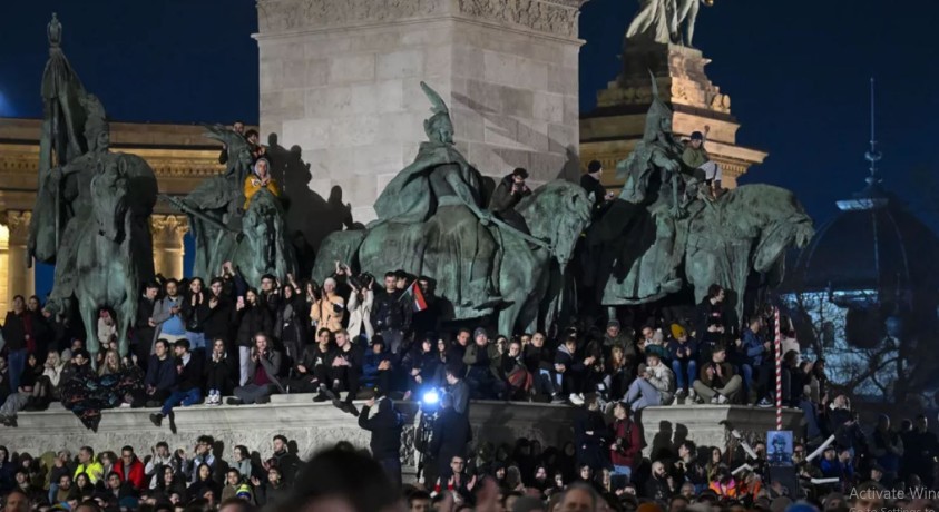 უნგრეთში ანტისამთავრობო აქციაზე პრემიერ-მინისტრის გადადგომა მოითხოვეს