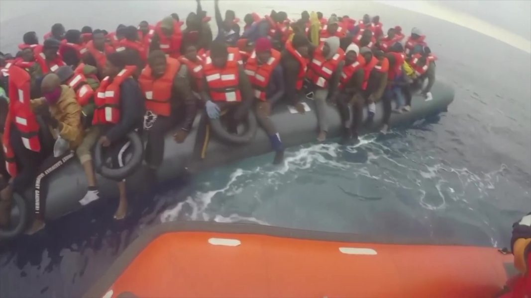 RESCUED_MIGRANTS1_-_Master_Moment
