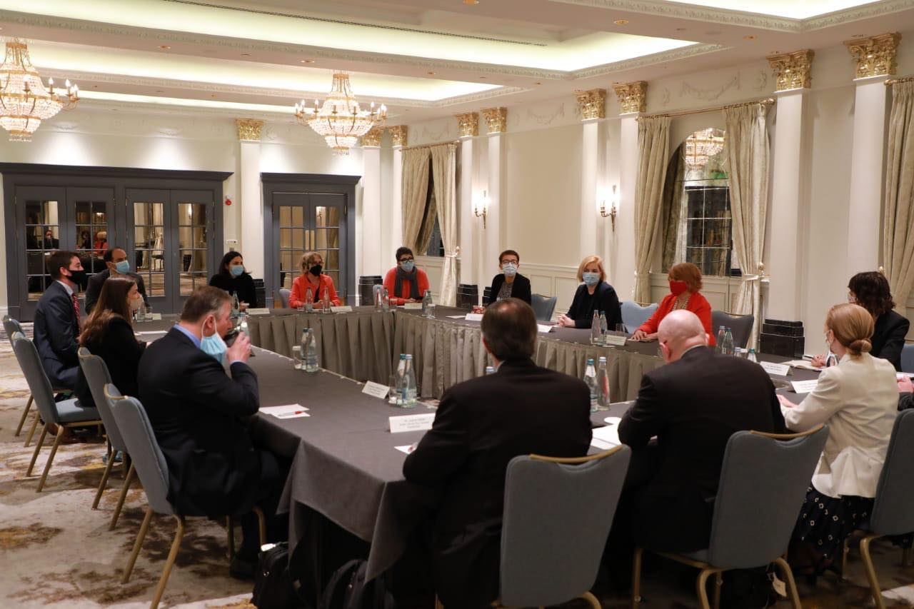 197003765_189197939776622_3608902627110825294_n