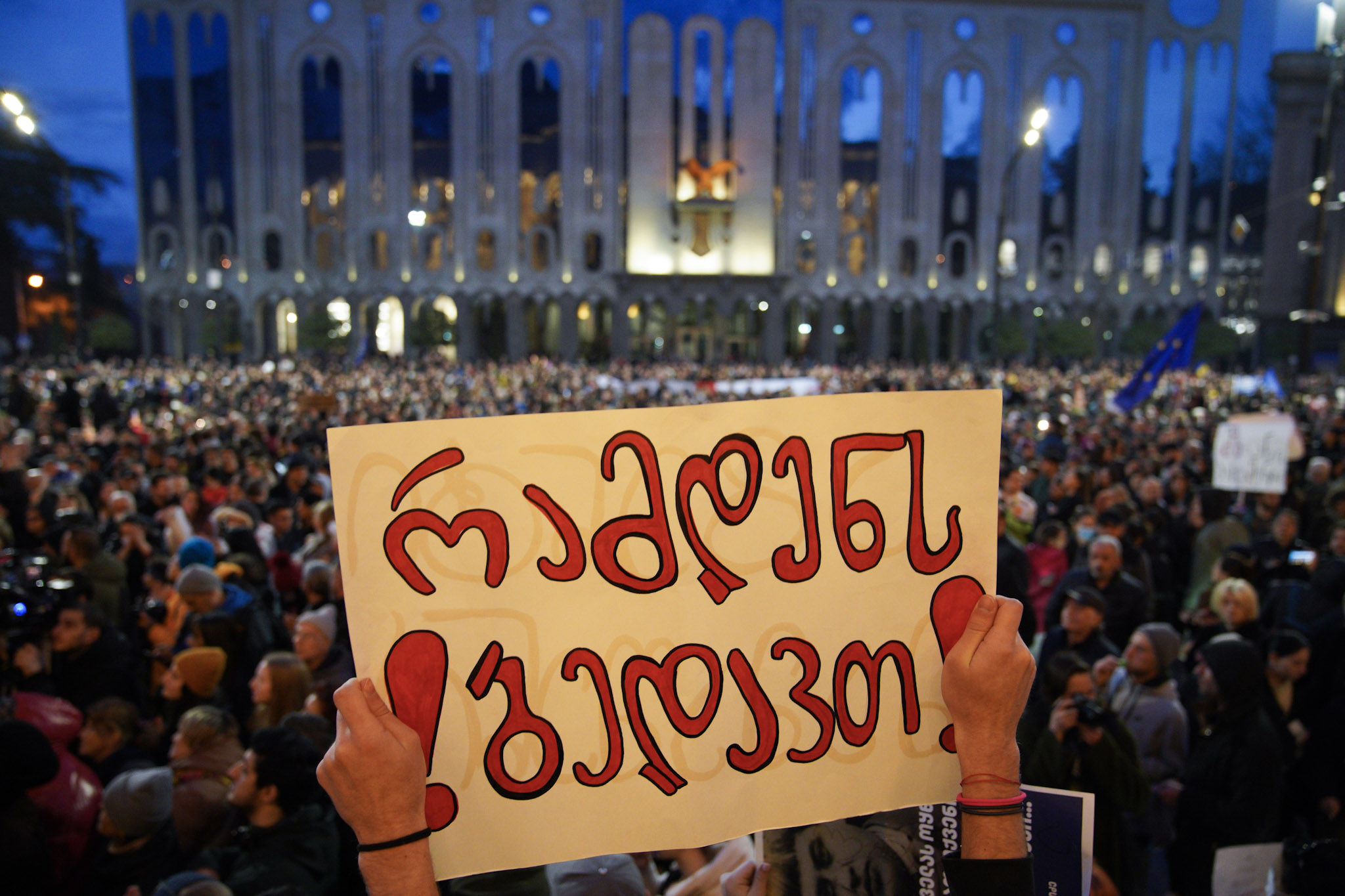 3ad5bcf2c9cfd6ab0526afa9c298b3d4