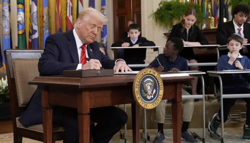 დონალდ ტრამპი - AP