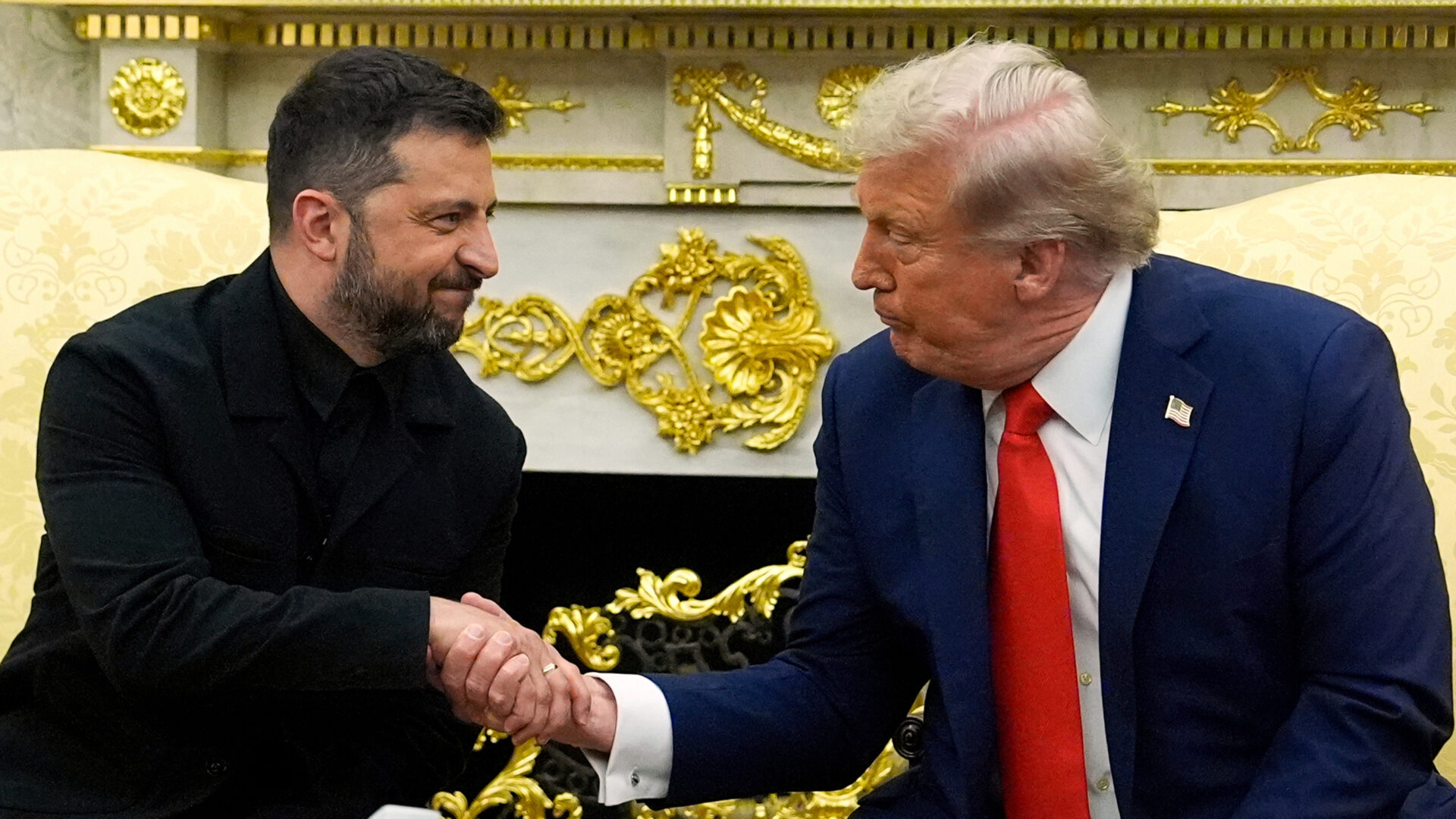 17578606_trump-zelenskyy-handshake-img